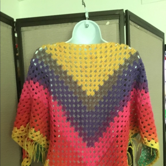 Handmade crocheted top - Picture 2 of 6